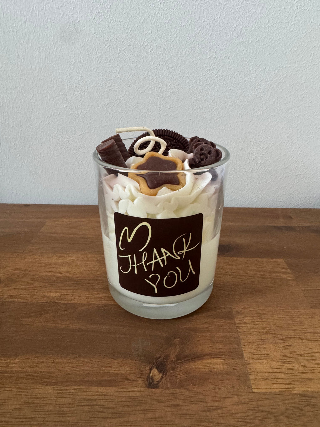 Duftkerze "Thank You" – Schokolade & Keks-Deko