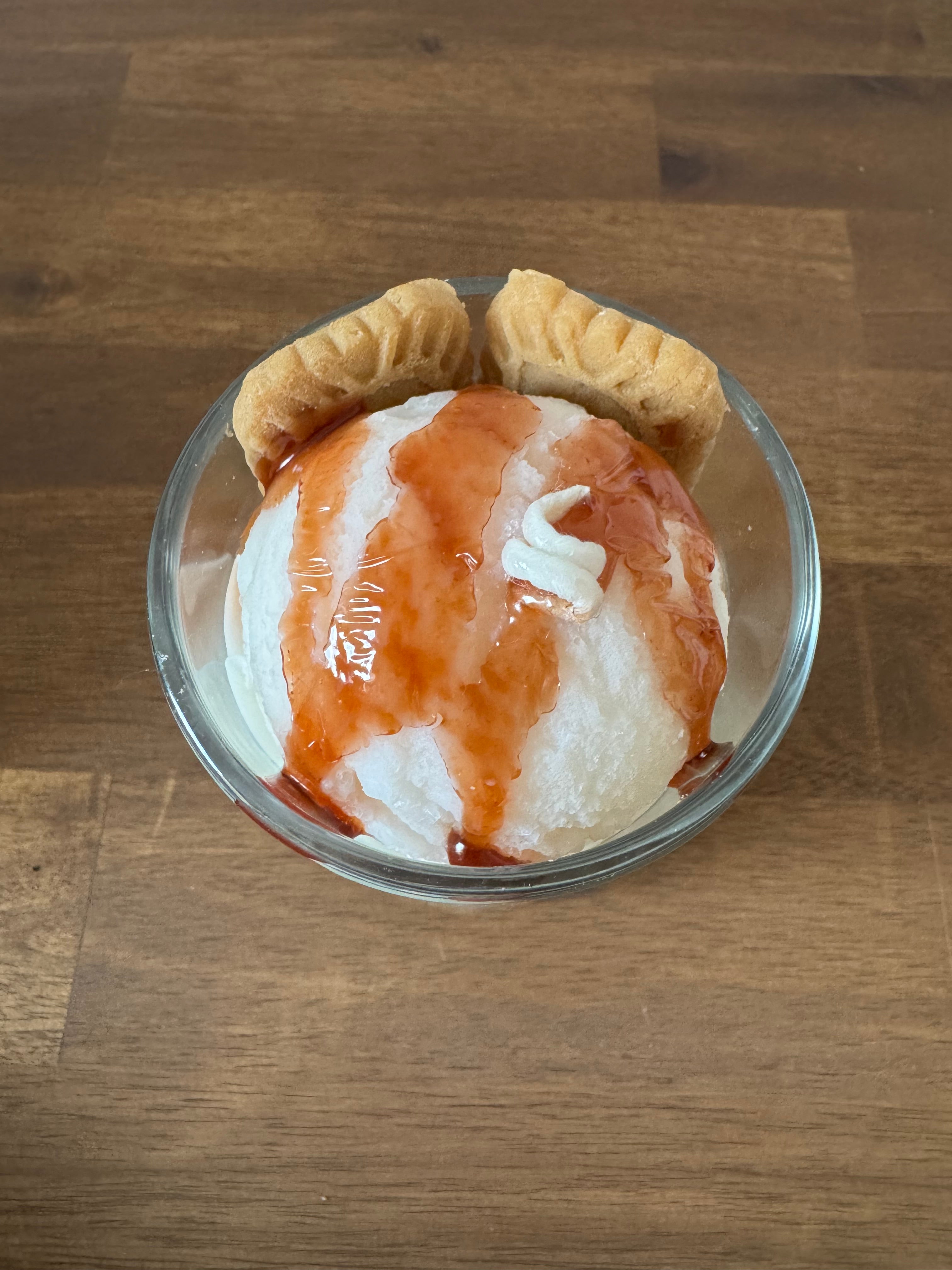 Duftkerze "Karamell-Keks-Traum" – Vanille, Karamell & Lotuskeks-Deko